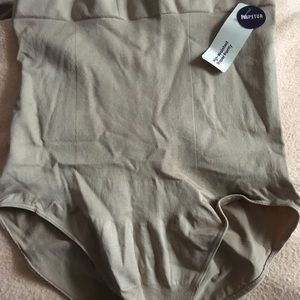NWT Nude colored high waisted shaper panty!